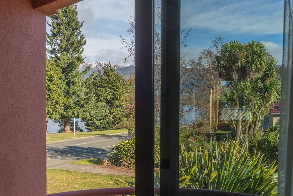 Red Tussock Motel Te Anau Extérieur photo