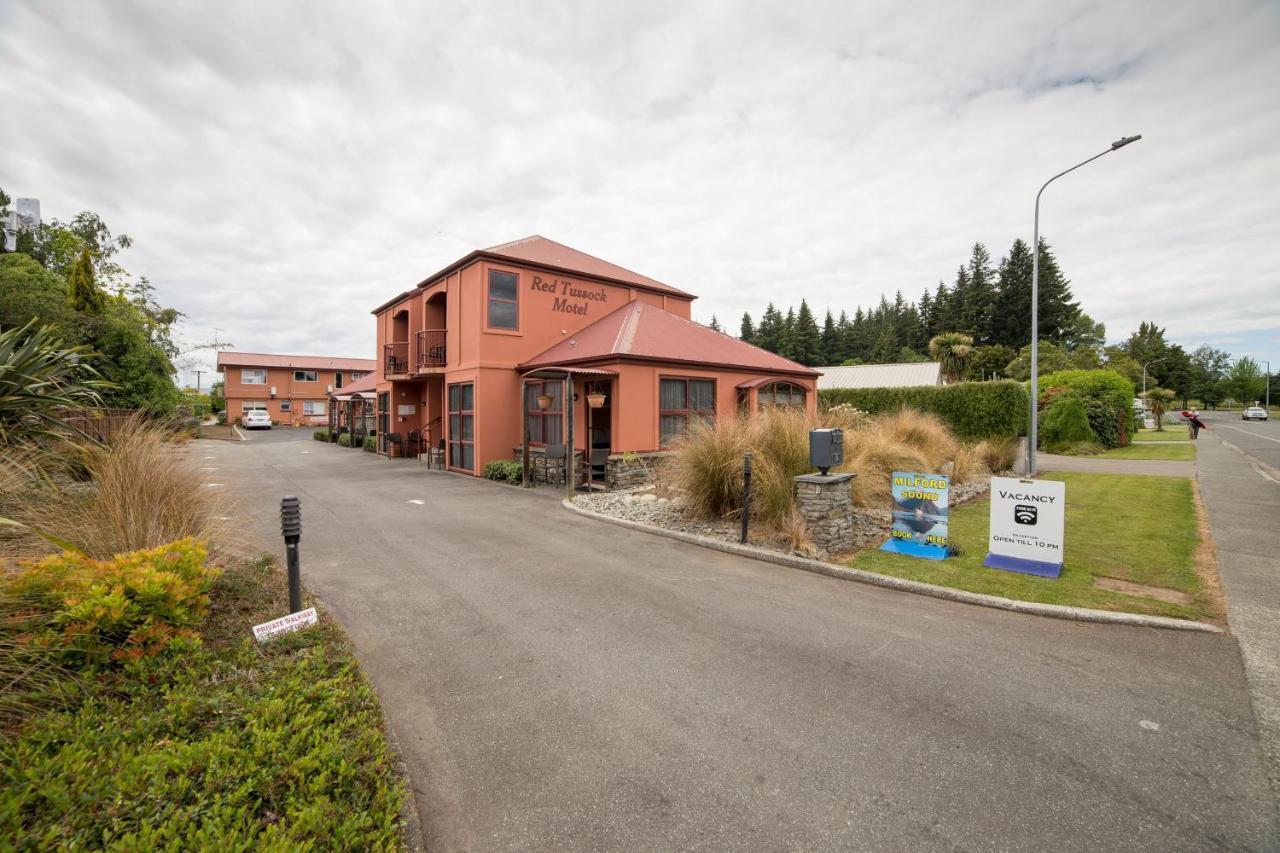 Red Tussock Motel Te Anau Extérieur photo